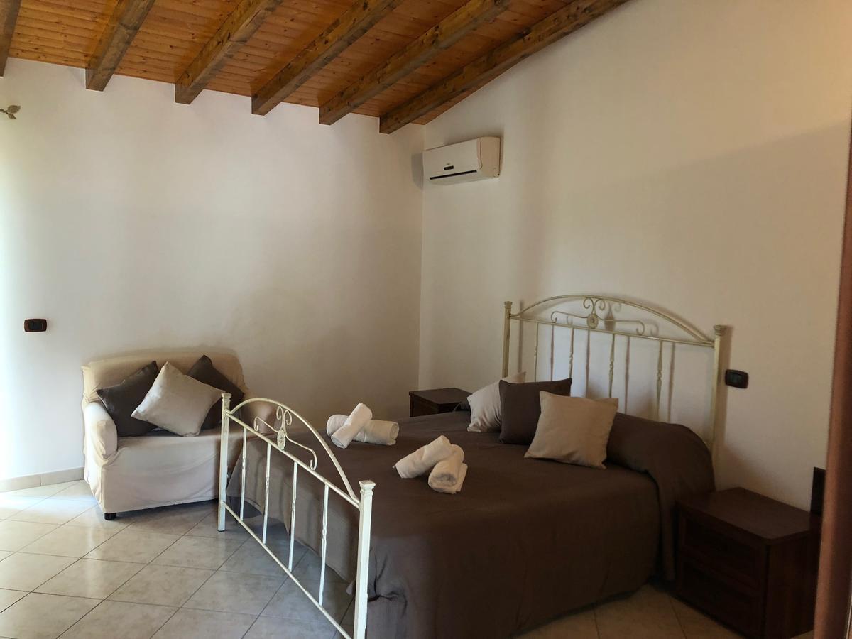 Casa Vacanze Alcantara ガッジ エクステリア 写真