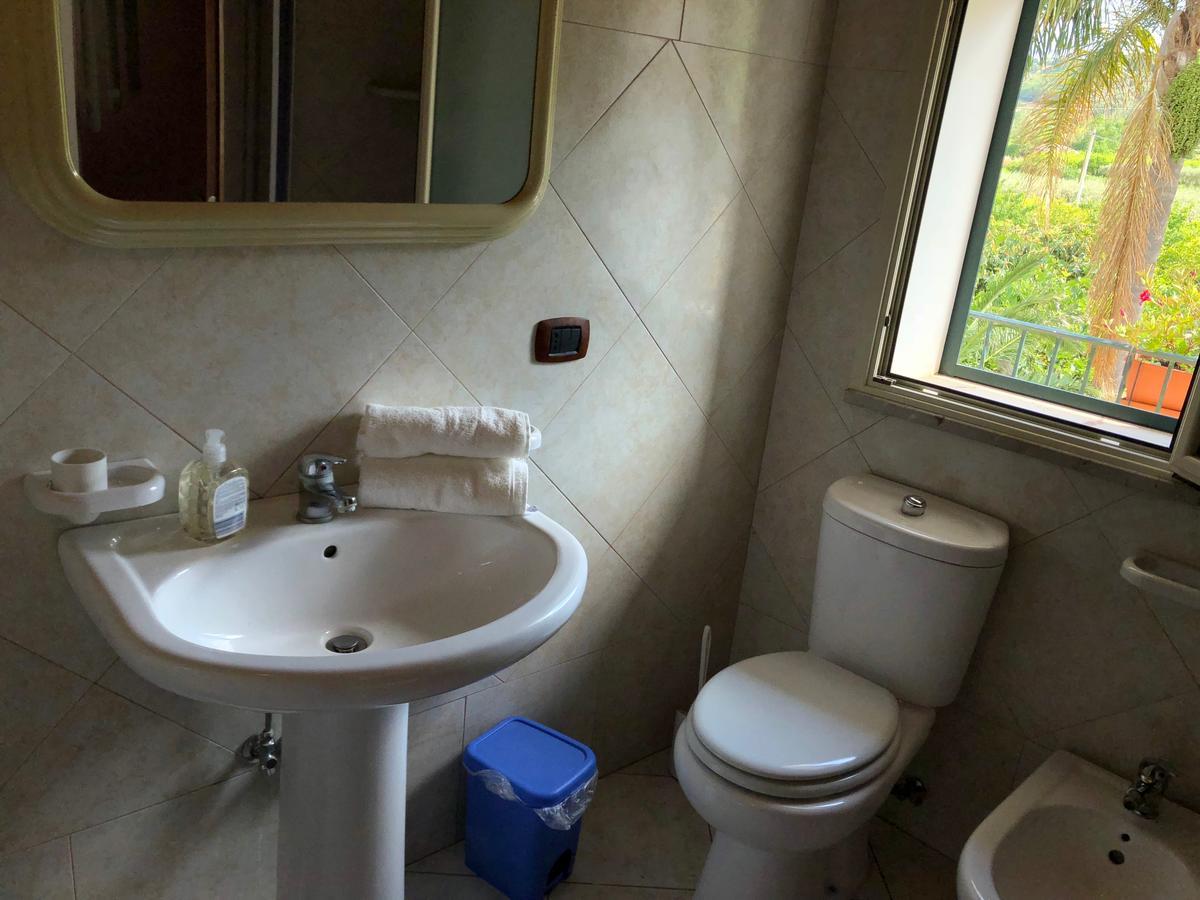 Casa Vacanze Alcantara ガッジ エクステリア 写真